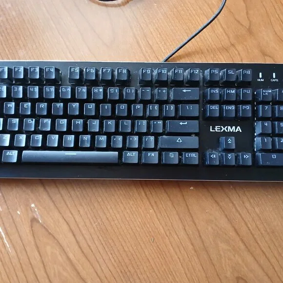 Lexma Mechanical Keyboard - Picture 2 of 3